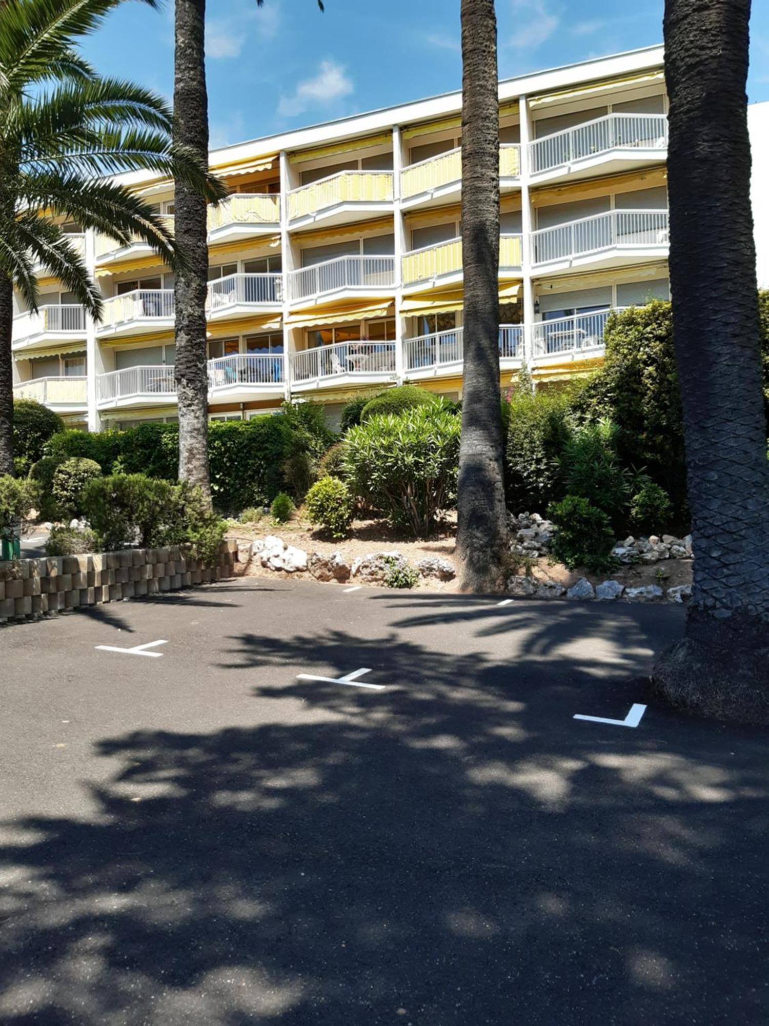 Spacieux Studio 37M2 - Terrasse Vue Mer คานส์ ภายนอก รูปภาพ